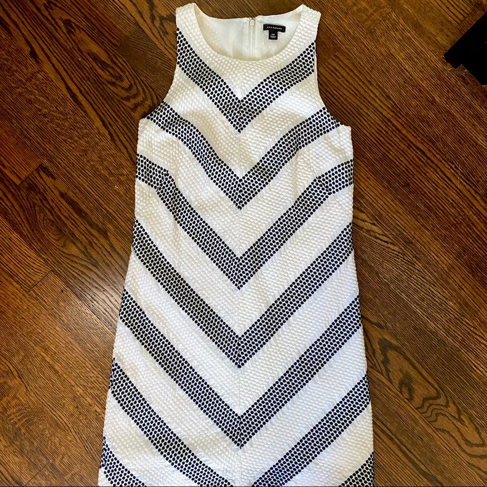 White and blue Ann Taylor mini dress with dotted chevron pattern!